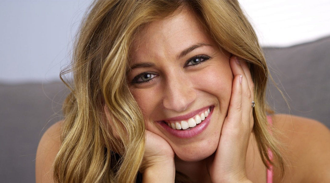 How Does Gum Contouring Improve a Gummy Smile?